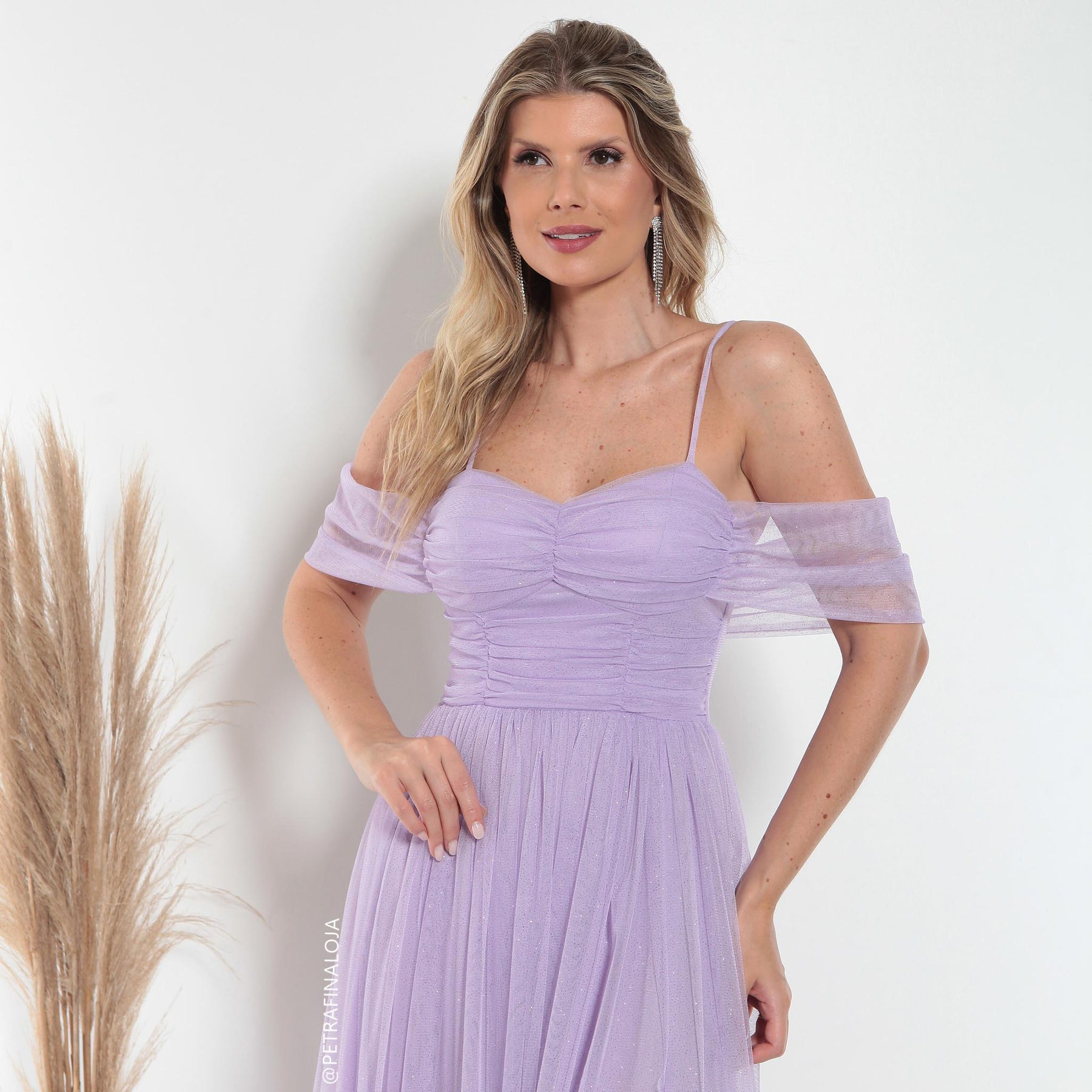 Vestido Franzido Ombro a Ombro