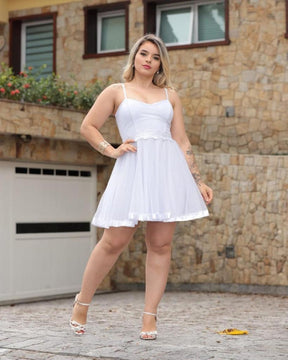 Vestido Curto Com Brilho e Alcinha